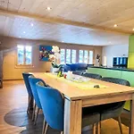 Engelshues By Interhome